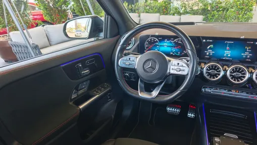 MERCEDES-BENZ GLA GLA 250 4-Matic AMG Line
