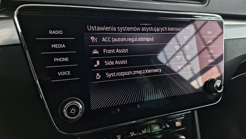 SKODA Superb Superb 2.0 TDI SCR Style DSG