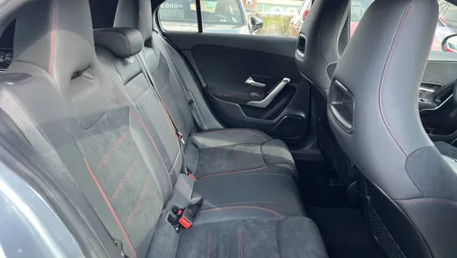 MERCEDES-BENZ A Klasa A 200 AMG Line 7G-DCT