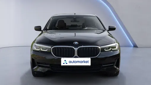 BMW Seria 5 520d xDrive aut