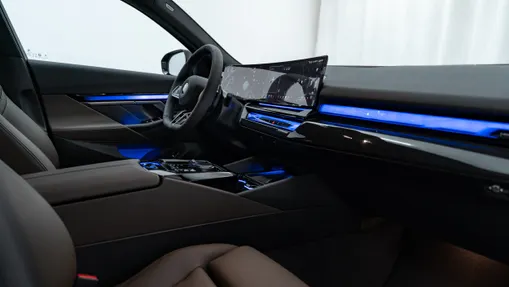 BMW Seria 5 520d xDrive mHEV M Sport aut Nowy