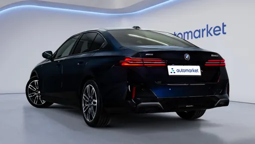 BMW Seria 5 520d xDrive mHEV M Sport aut Nowy