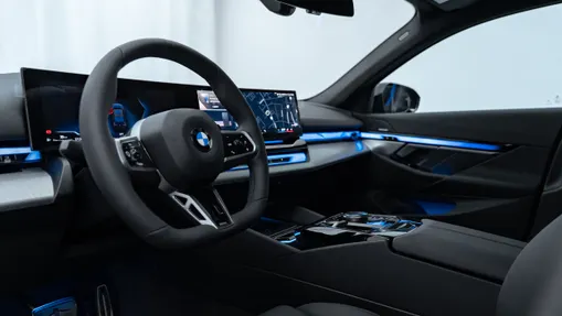 BMW Seria 5 520d xDrive mHEV M Sport aut Nowy