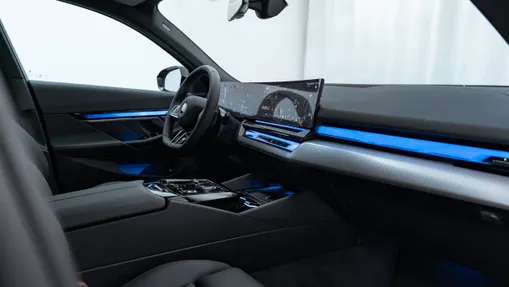 BMW Seria 5 520d xDrive mHEV M Sport aut Nowy
