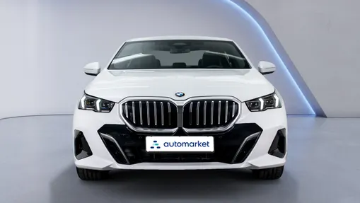 BMW Seria 5 520i mHEV M Sport aut Nowy