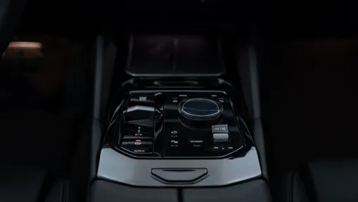 BMW Seria 5 520i mHEV M Sport aut Nowy