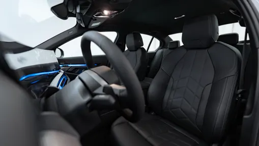 BMW Seria 5 520i mHEV M Sport aut Nowy