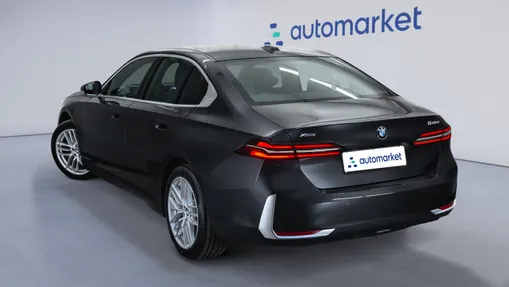 BMW Seria 5 540d xDrive mHEV aut Nowy