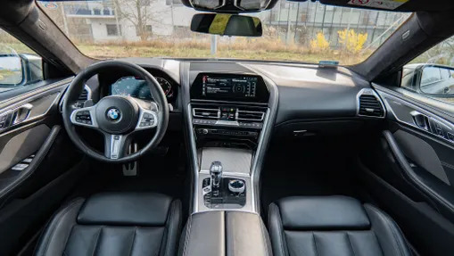 BMW Seria 8 M850i xDrive