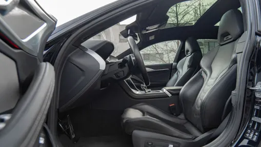 BMW Seria 8 M850i xDrive