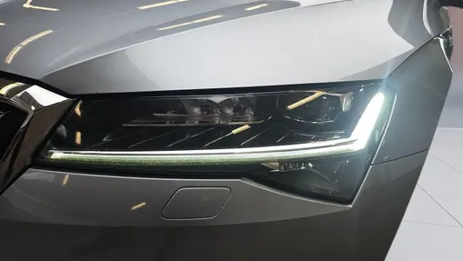 SKODA Superb Superb 2.0 TDI SCR Style
