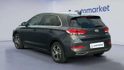 HYUNDAI i30 i30 1.0 T-GDI Smart DCT