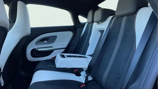 MERCEDES-BENZ CLA CLA 200 mHEV 8G-DCT Nowy