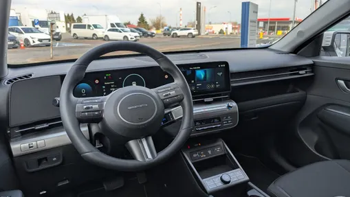 HYUNDAI Kona Kona Electric 49kWh Smart Nowy
