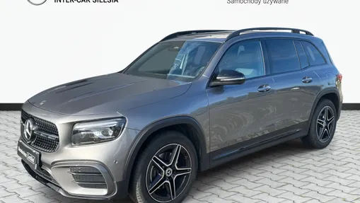 MERCEDES-BENZ GLB GLB 200 mHEV AMG Line 7G-DCT