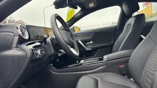 MERCEDES-BENZ CLA CLA 180 mHEV Progressive 7G-DCT