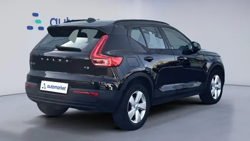 VOLVO XC40 XC40 T3 Momentum Core aut