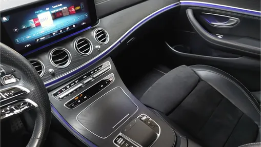 MERCEDES-BENZ E Klasa E 220 d 4-Matic AMG