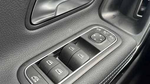 MERCEDES-BENZ CLA CLA 180 mHEV Progressive 7G-DCT