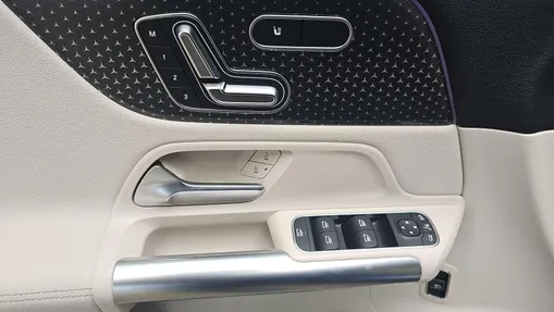 MERCEDES-BENZ GLA GLA 200 mHEV 7G-DCT