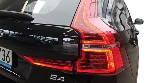 VOLVO XC60 XC60 B4 B Essential aut