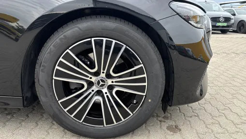 MERCEDES-BENZ E Klasa E 200 d mHEV Avantgarde 9G-Tronic