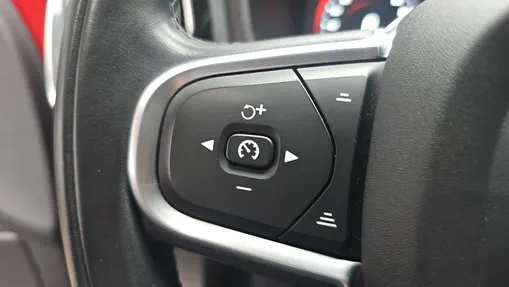 VOLVO V60 V60 B3 B Momentum aut