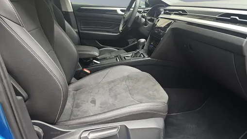 VOLKSWAGEN Arteon Arteon 2.0 TSI Elegance DSG