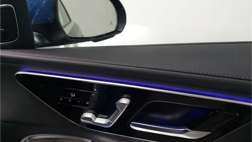 MERCEDES-BENZ C Klasa C 200 mHEV 4-Matic AMG