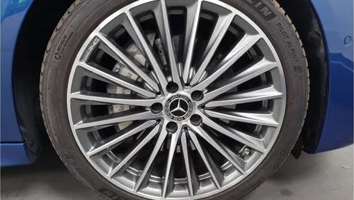 MERCEDES-BENZ C Klasa C 200 mHEV 4-Matic AMG