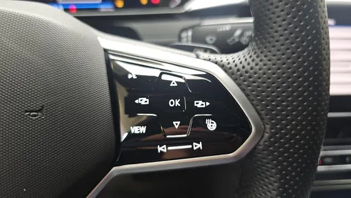 VOLKSWAGEN Arteon Arteon 2.0 TSI R-Line DSG