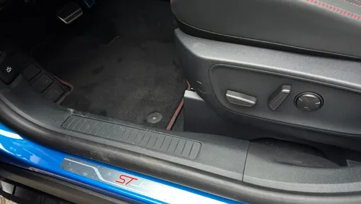 FORD Kuga Kuga 2.5P PHEV FWD ST-Line X eCVT Nowy