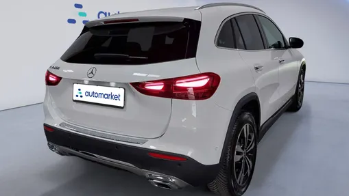 MERCEDES-BENZ GLA GLA 200 mHEV Progressive 7G-DCT