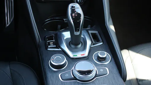 ALFA ROMEO Giulia Giulia 2.0 Turbo Sprint Q4 aut