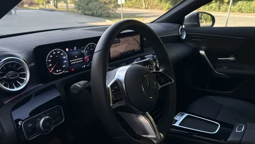MERCEDES-BENZ CLA CLA 180 mHEV Progressive 7G-DCT