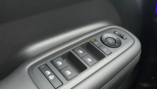 HYUNDAI Santa Fe Santa Fe 1.6 T-GDI HEV Calligraphy 4WD aut 6os.