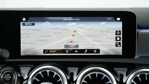 MERCEDES-BENZ CLA CLA 200 AMG Line 7G-DCT
