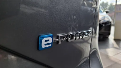 NISSAN Qashqai Qashqai 1.5 e-POWER N-Connecta
