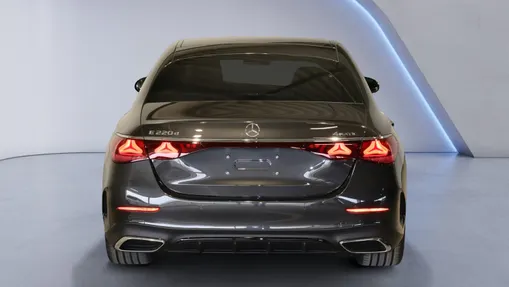 MERCEDES-BENZ E Klasa E 220 d mHEV 4-Matic AMG 9G-Tronic Nowy