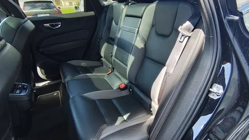 VOLVO XC60 XC60 B5 D AWD R-Design aut