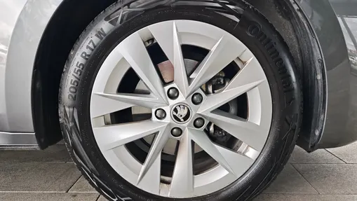 SKODA Octavia Octavia 1.5 TSI mHEV Selection DSG
