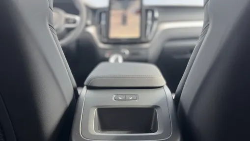 VOLVO XC60 XC60 T8 Plug-In Hybrid AWD Ultra Black Edition aut