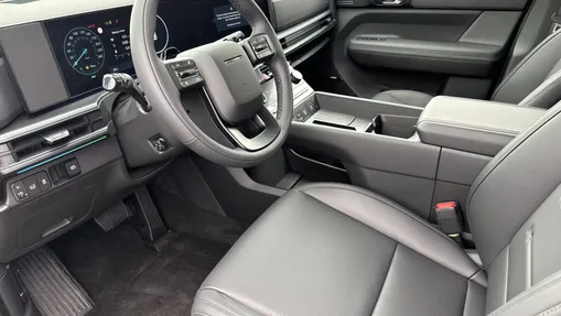 HYUNDAI Santa Fe Santa Fe 1.6 T-GDI HEV Calligraphy 4WD aut 7os. Nowy