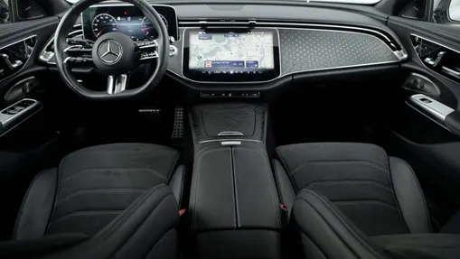 MERCEDES-BENZ E Klasa E 220 d mHEV 4-Matic AMG 9G-Tronic