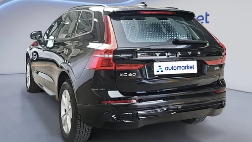 VOLVO XC60 XC60 B4 B Essential aut