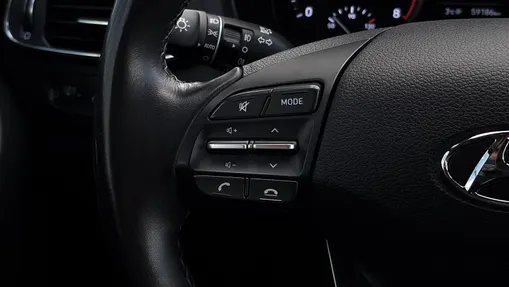 HYUNDAI i30 i30 1.0 T-GDI Modern