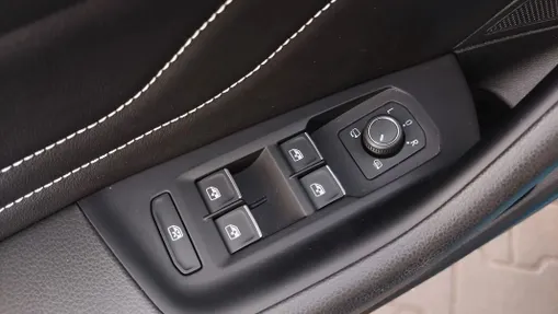 VOLKSWAGEN Arteon Arteon 2.0 TSI Elegance DSG