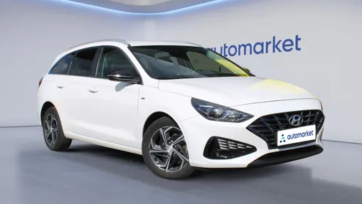 HYUNDAI i30 i30 1.5 T-GDI 48V Smart