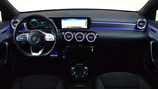 MERCEDES-BENZ A Klasa A 250 e AMG Line 8G-DCT