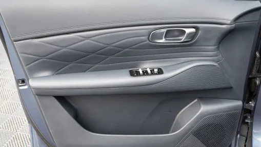 GEELY Starray Starray EM-i 1.5 PHEV Pro